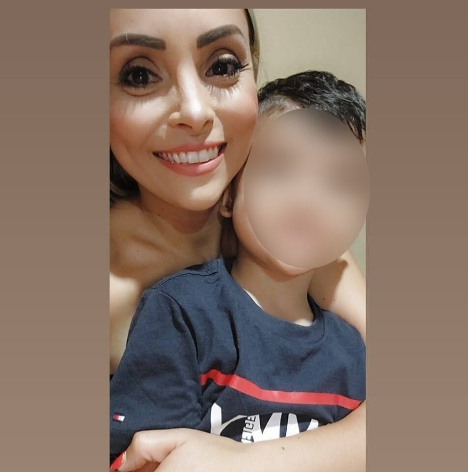 Yendry Castro García, de 34 años, adoraba a sus hijos, por eso los abuelitos paternos de Matheo consideran que ella lo cuidó hasta el final. Foto: Tomada de redes sociales