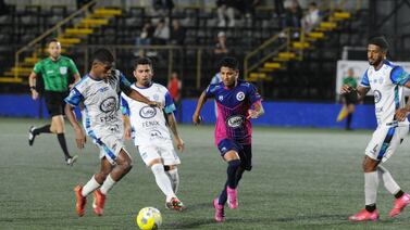 Consultants apela el partido de ida de la final de segunda división por esta increíble razón