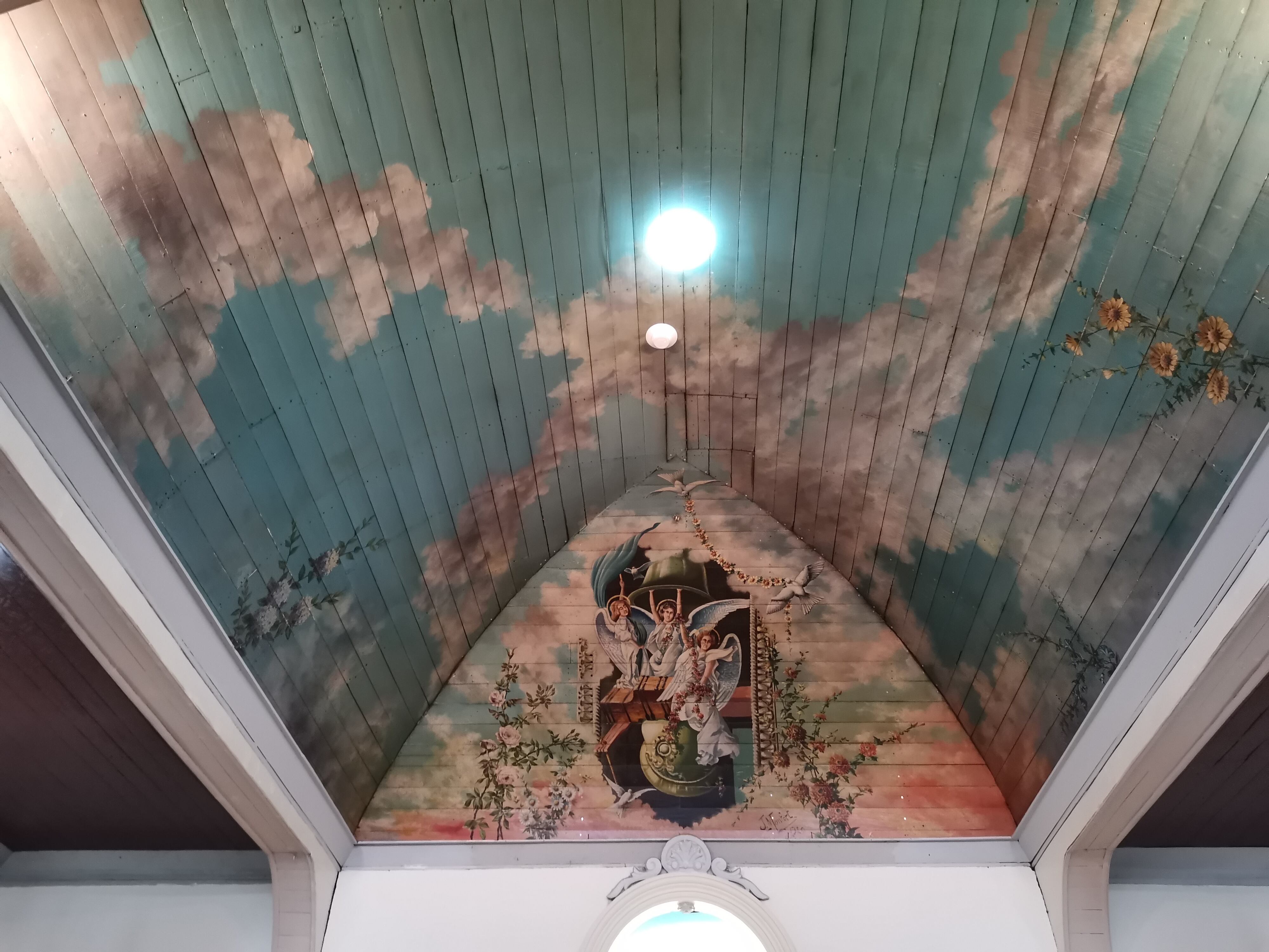 El antiguo templo de San Pablo Apóstol, en Heredia, a cargo de las Hermanas Misioneras de la orden de La Asunción, reabrió sus puertas este mes de junio, tras estar cerrado por daños ocasionados en el terremoto de Sámara el 5 de setiembre del 2012