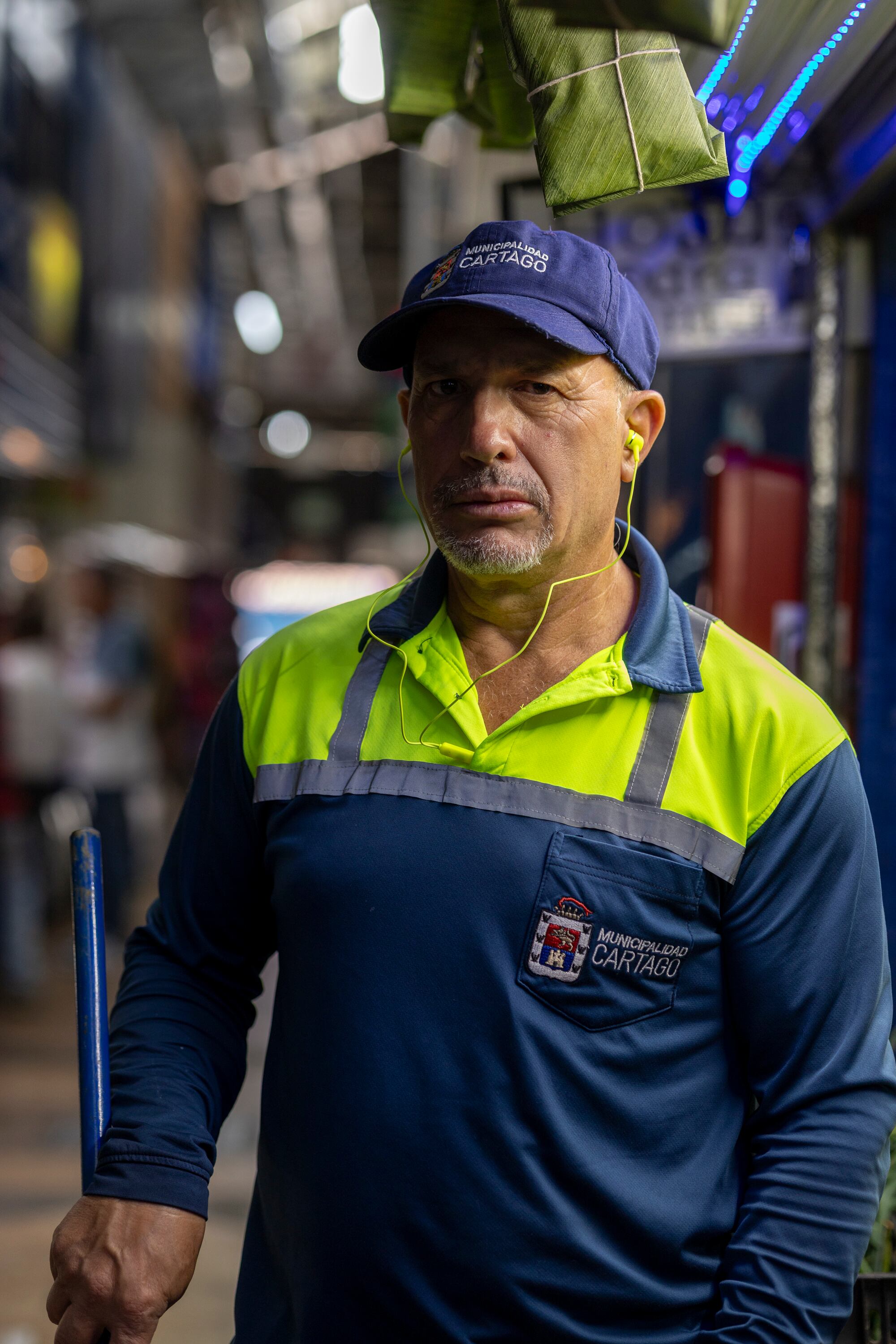 18/02/2025, Cartago, recorrido alrededor del mercado central, para encontrar trabajadores para la sección Héroe Anónimo.