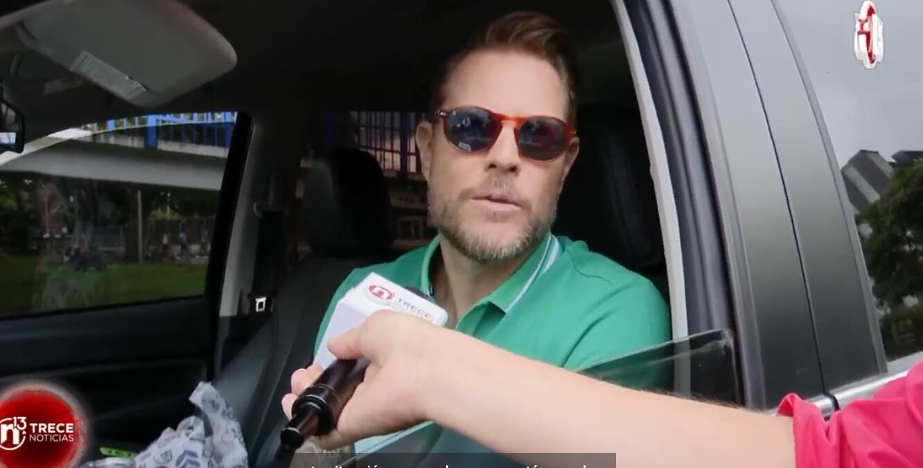 Mauricio Hoffmann, presentador de Teletica, detenido por la Policía de Tránsito.