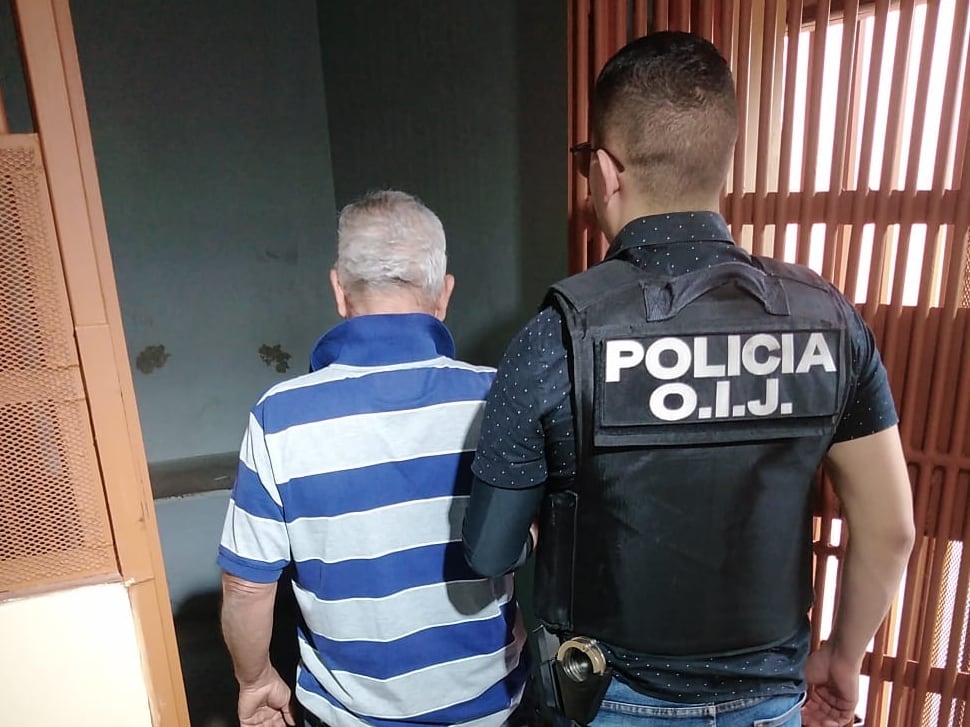 El adulto mayor fue detenido este martes en Pozos de Santa Ana. Foto OIJ.
