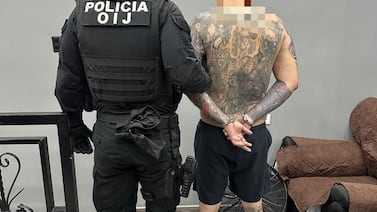 Shaggy, supuesto líder narco, apareció en video musical fuertemente “armado”