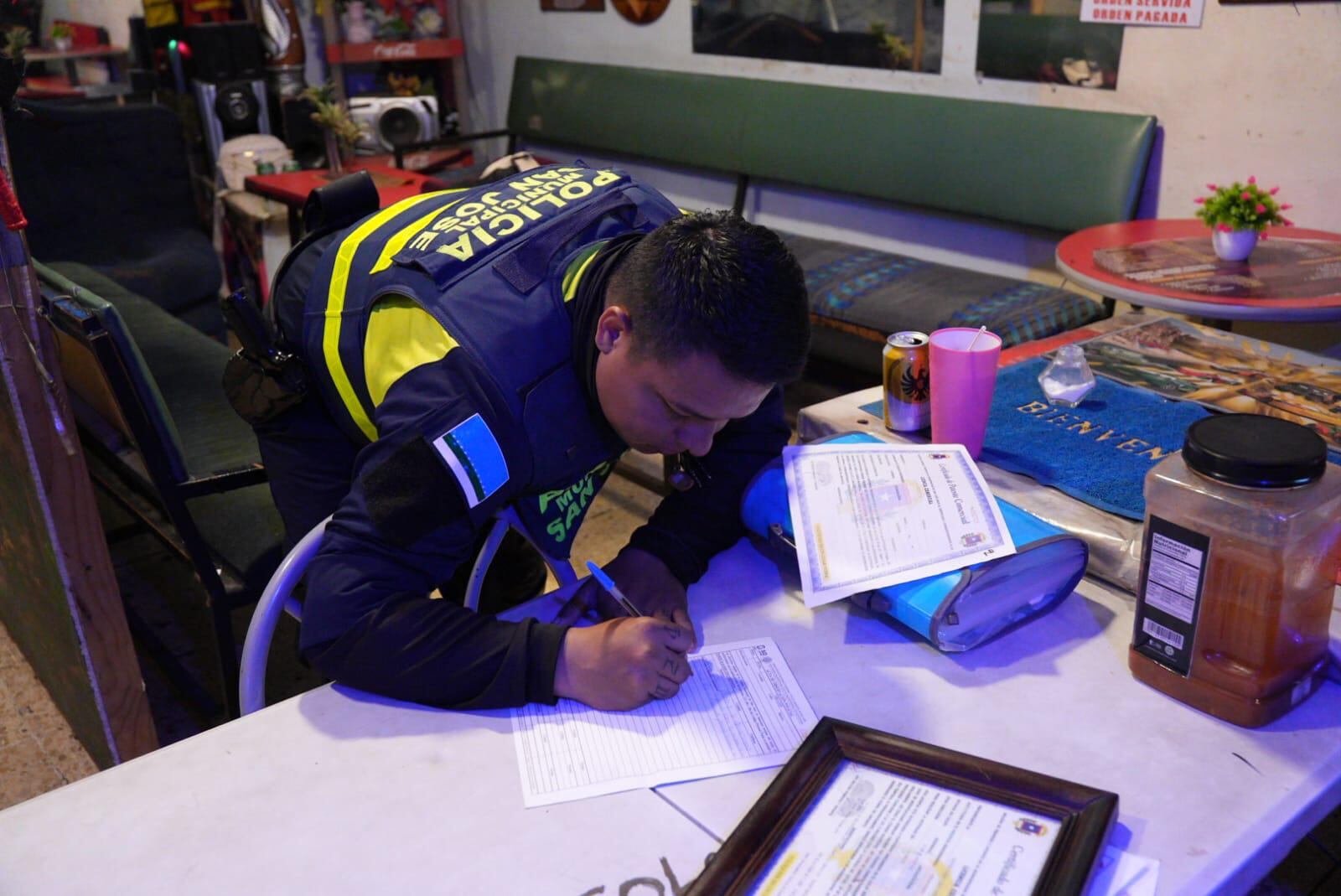 Cierran 18 locales en San José por irregularidades