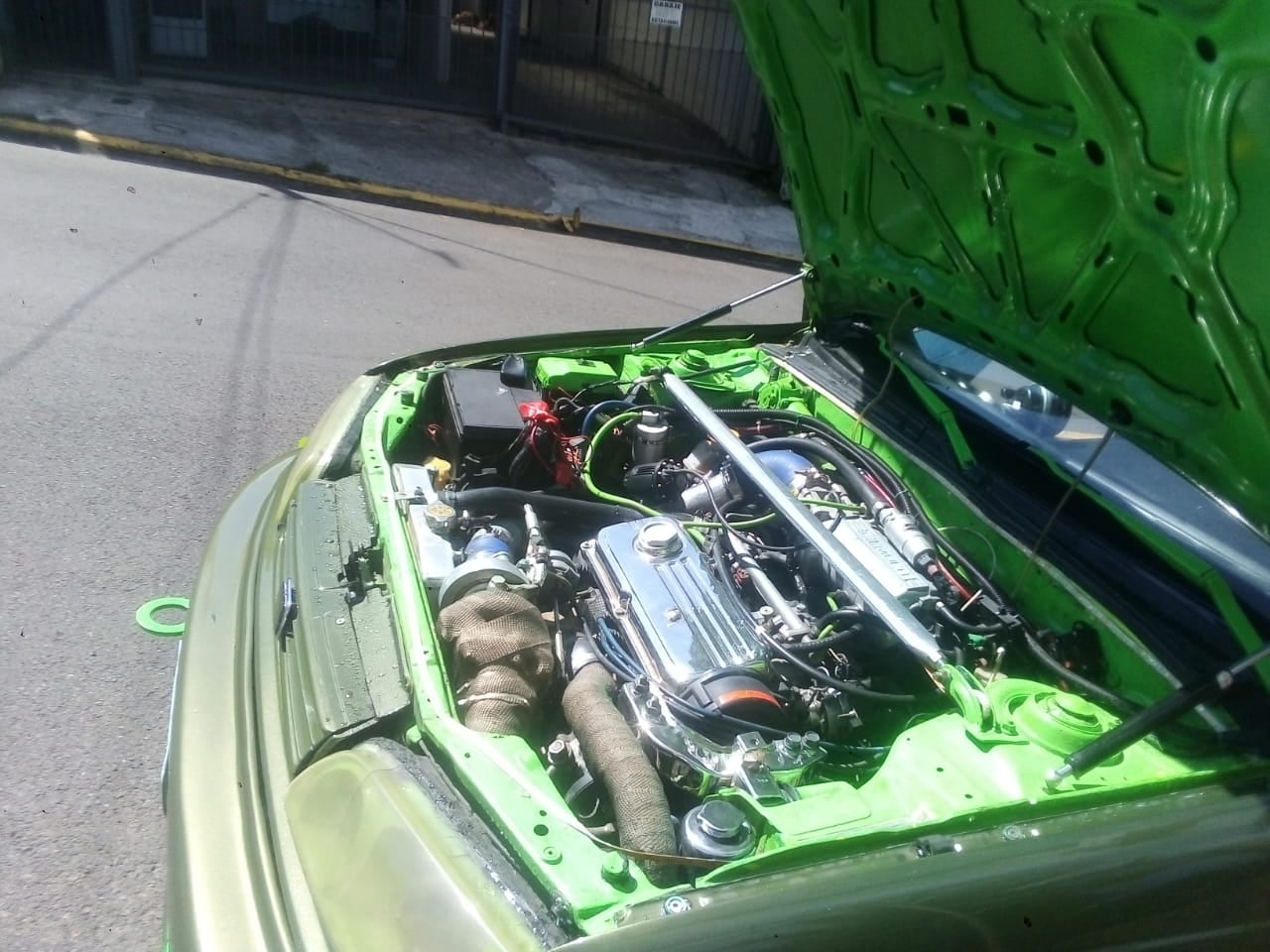 Hyunday Elantra, 92, tuning, se llama Hulk, Juan Carlos Cerdas