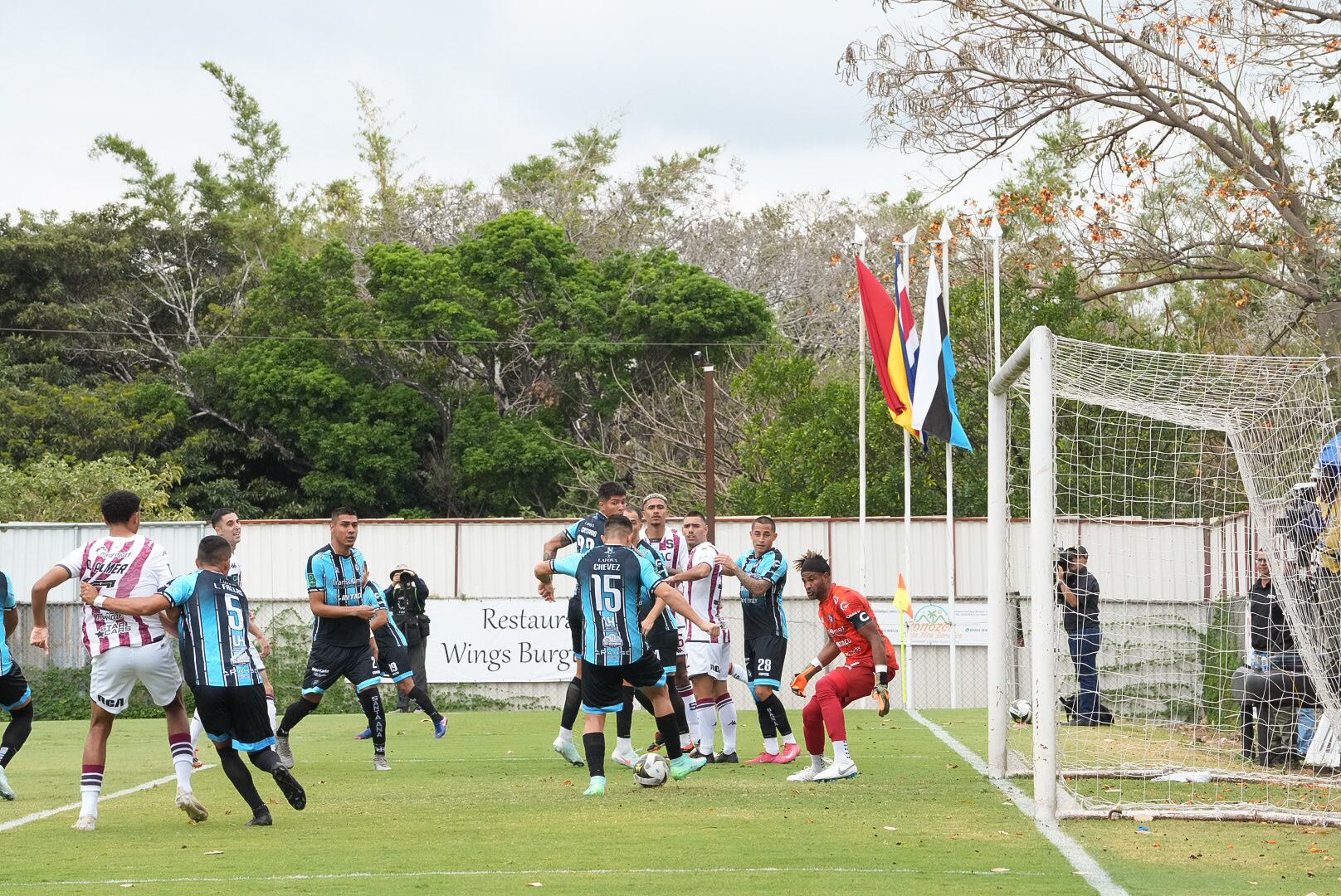 16/02/2025. Partido de Saprissa y Santa Ana en el Estadio de Piedades, Santa Ana. Fotografía: Lilly Arce.