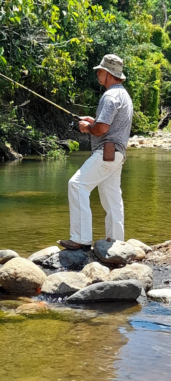 Juan Carlos Elizondo Calderón murió mientras pescaba en Osa. Foto: Sharon Elizondo para La Teja