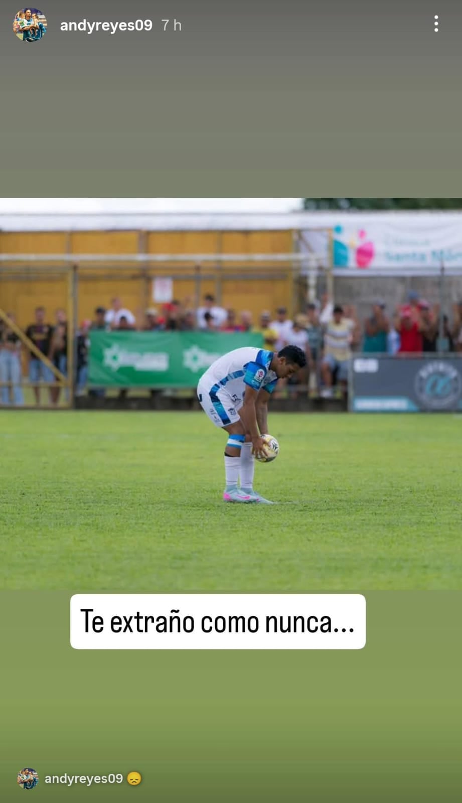 El exjugador del Saprissa no la pasa bien alejado de las canchas. Instagram Andy Reyes.