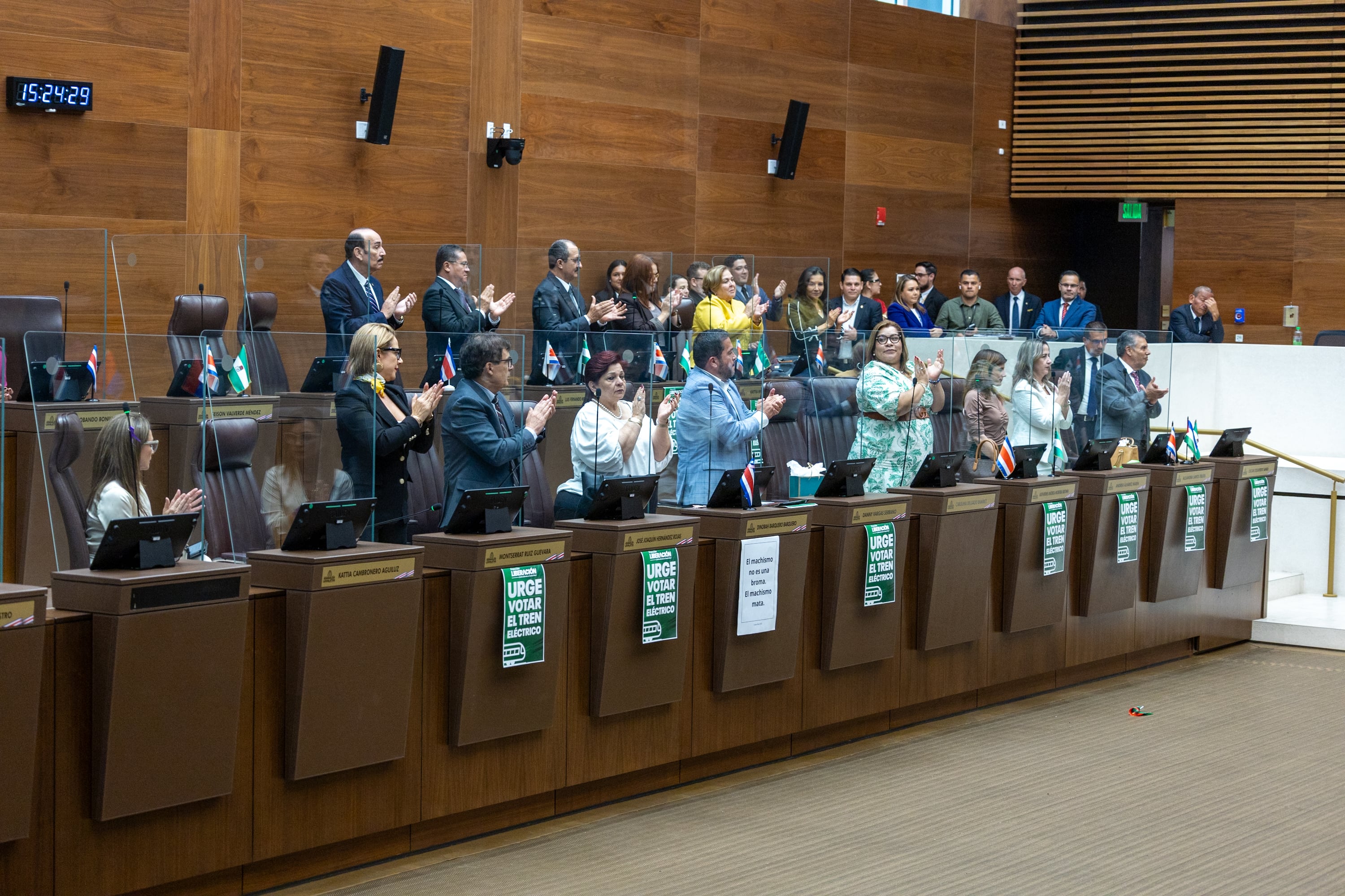 28/04/2025, San José, Asamblea Legislativa, ultima sesión de plenario.