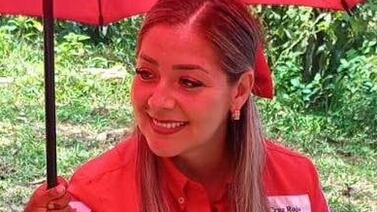 El sacrificio detrás de la foto viral: cruzrojista cuenta cómo asistieron parto en zona indígena