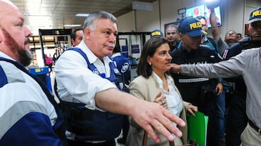 Rodrigo Chaves se brinca suspensión de Marta Esquivel y la nombra en otro puestazo