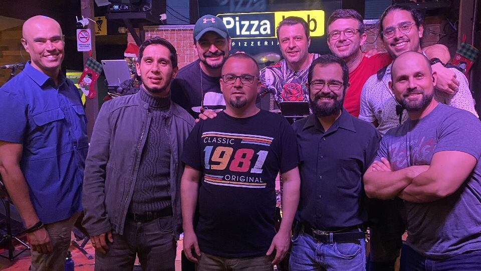 Banda tica llevará a su público a un viaje musical en el tiempo con un concierto.