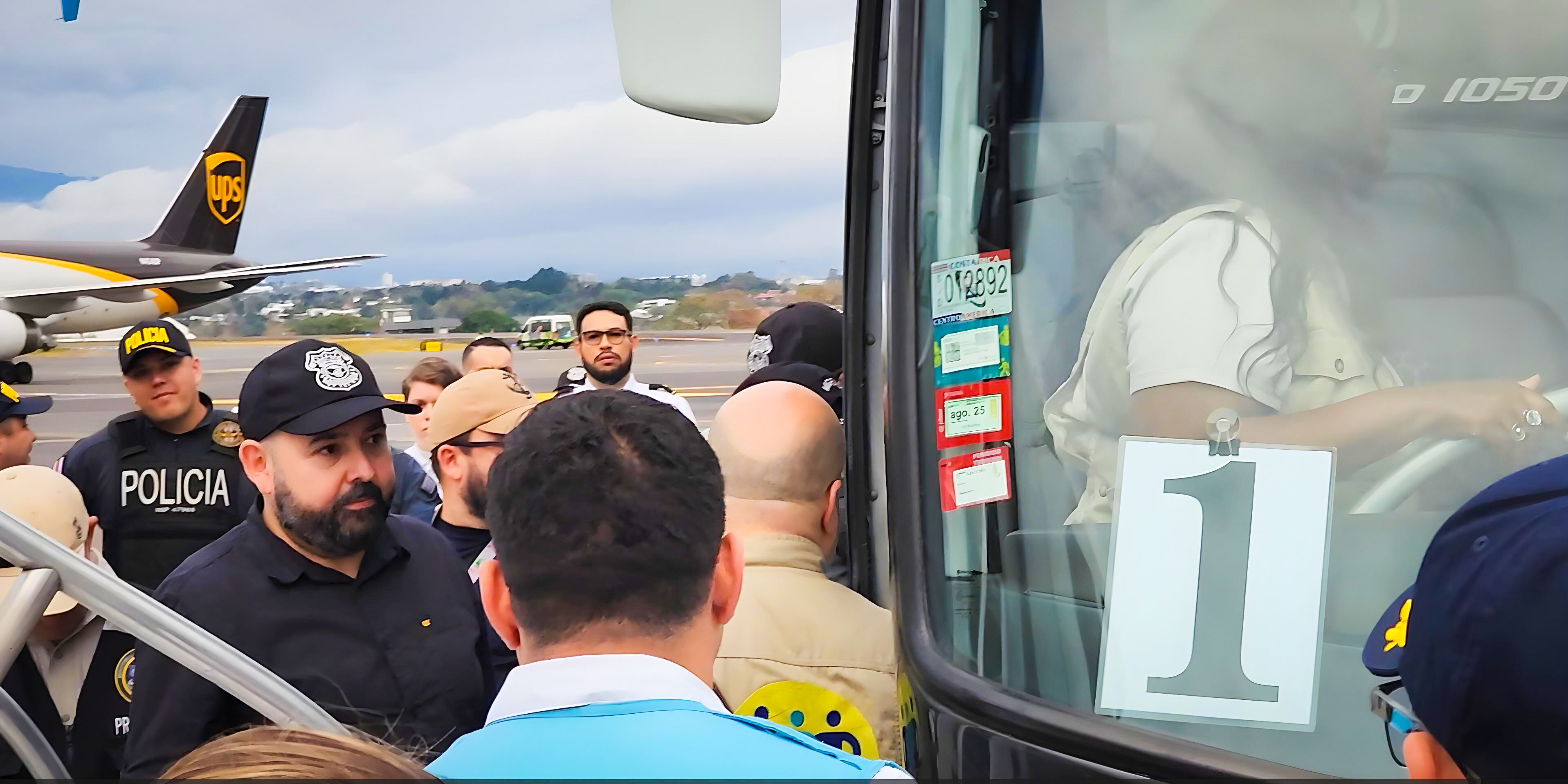 La Defensoría de los Habitantes confirma que hubo muchos pecados en la atención de los migrantes que envió Estados Unidos a nuestro país a la hora de recibirlos en el aeropuerto, el pasado jueves 20 de febrero.