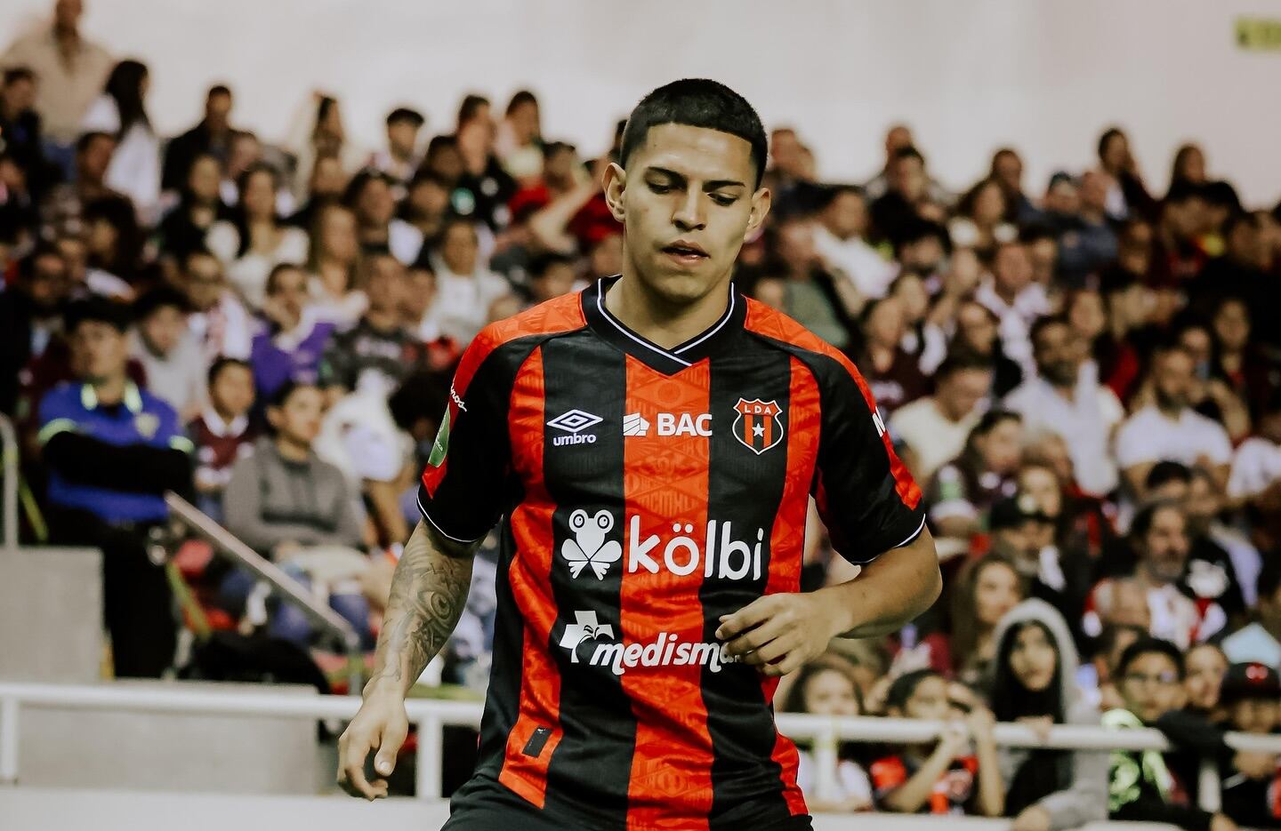 Alejandro Bran es uno de los rostros nuevos en Liga Deportiva Alajuelense.