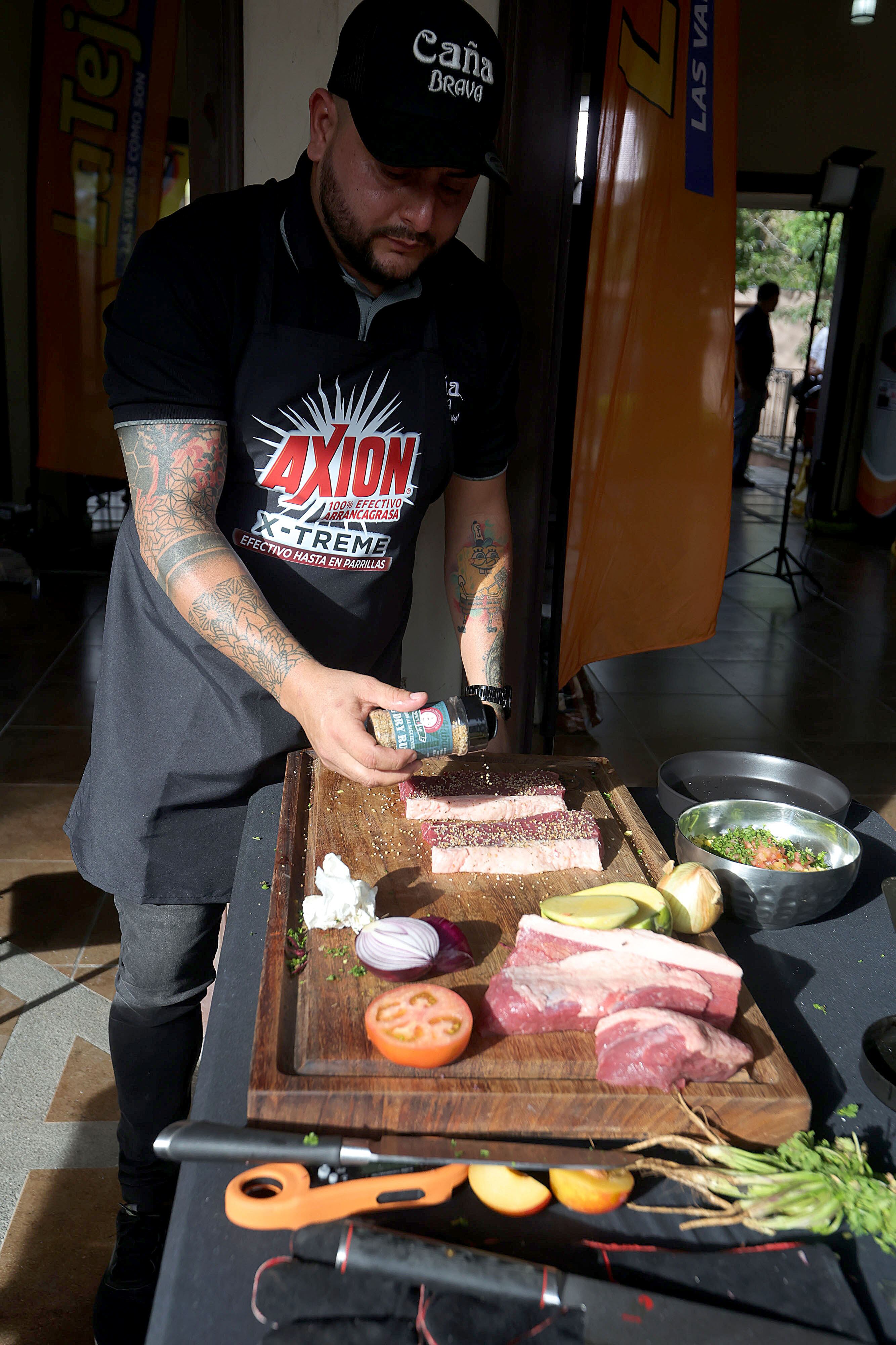 Guerra de Parrillas, reality show de La Teja