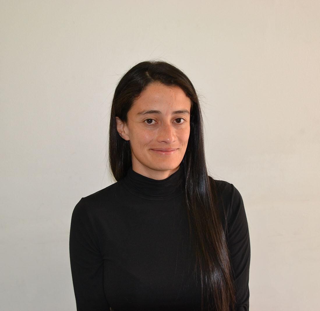 Diana Valerín Jiménez es del puro centro de Cartago, desde niña soñaba con ser astronauta y en el 2025 podría ser la primera mujer en la Tierra que haga un salto en paracaídas desde la estratósfera, a 42.519 metro de altura.