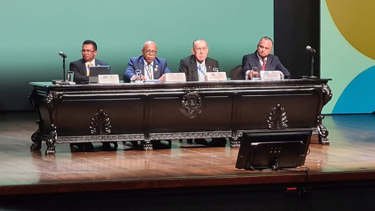 Rodrigo Arias asumió la presidencia pre-témpore de la FOPREL