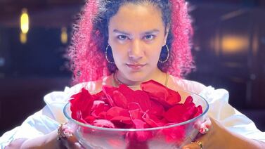 Artista nicaragüense aprovecha el arte para evitar que muertos de la dictadura sean olvidados