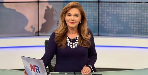 Djenane Villanueva eclipe solar