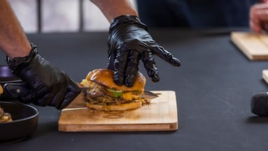¡Que comience la batalla! Regresa nuestro reality show Guerra de Hamburguesas