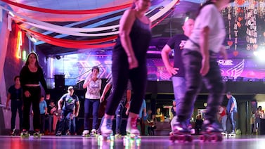 Skate World busca personal para Navidad