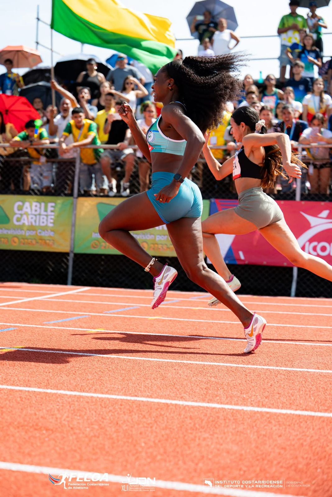 Ivanniz May Blackwood Bennett, vecina de Limón centro y limonense por los cuatro costados, lo demuestra cada vez que cruza la meta y convierte una medalla de oro en una fiesta.