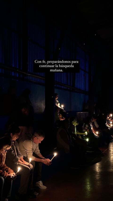 Los allegados de don Guido hicieron una vigilia el viernes para pedir al cielo encontrarlo.