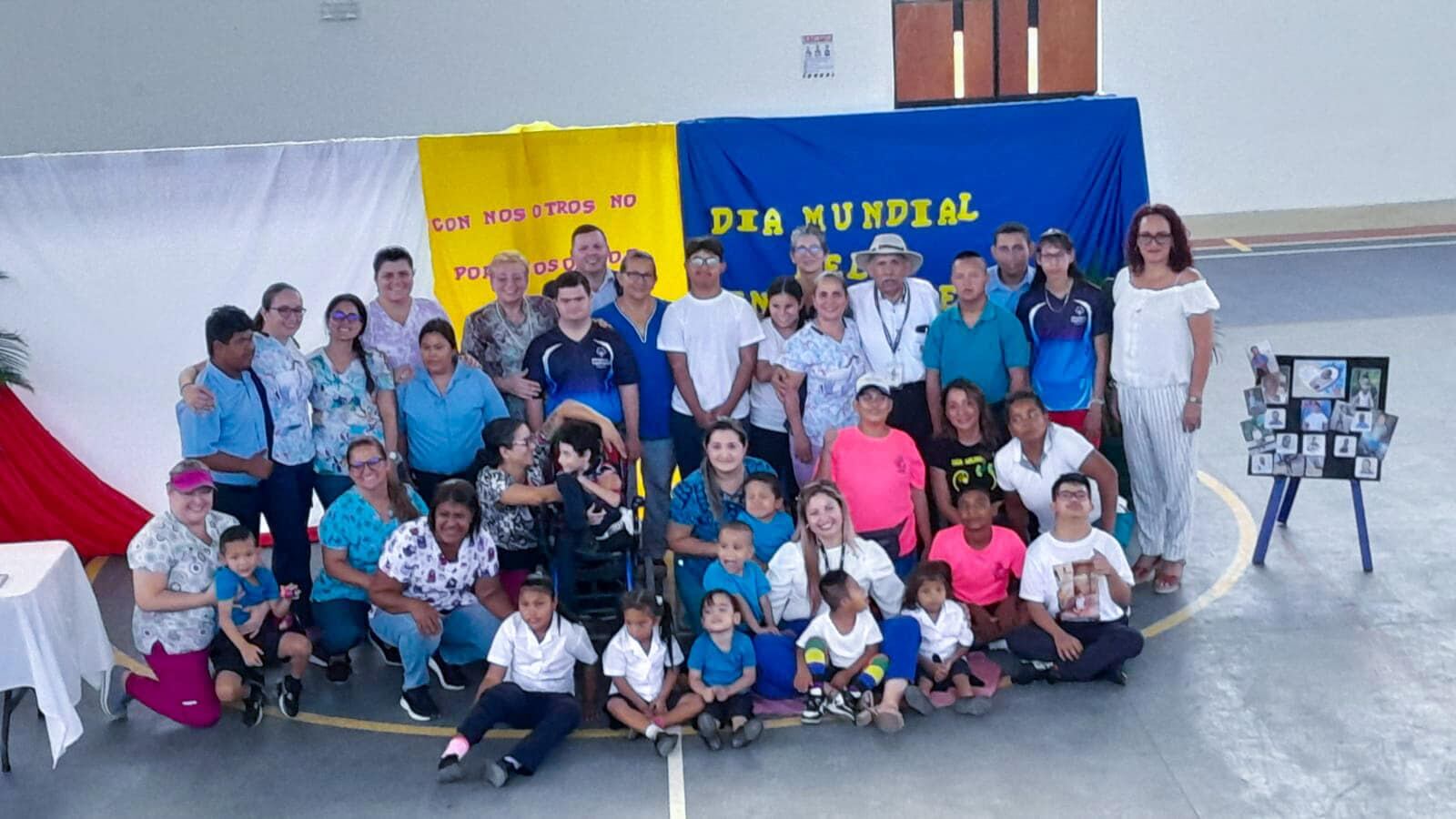 Andrea Leñero con una gran sonrisa y el corazón completamente abierto nos confesó que: “Hoy me siento muy feliz de tener síndrome de Down”. Habla de este 21 de marzo Día Mundial de las Personas con Síndrome de Down