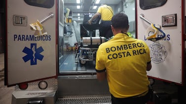 Muchacha que murió al caer moto desde un puente tenía 19 años