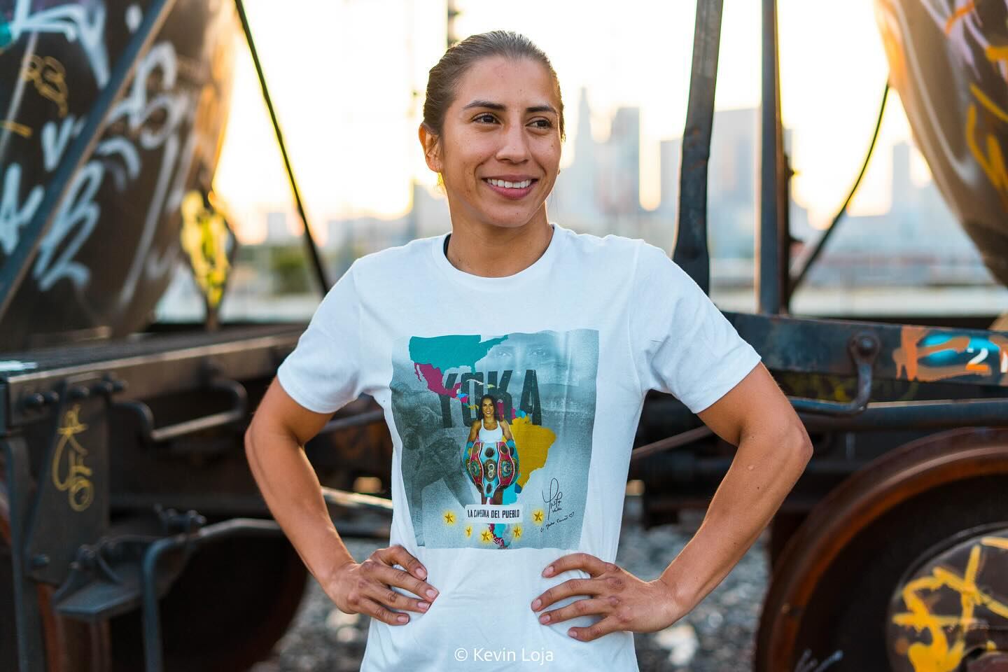 Yokasta Valle, prendas a la venta