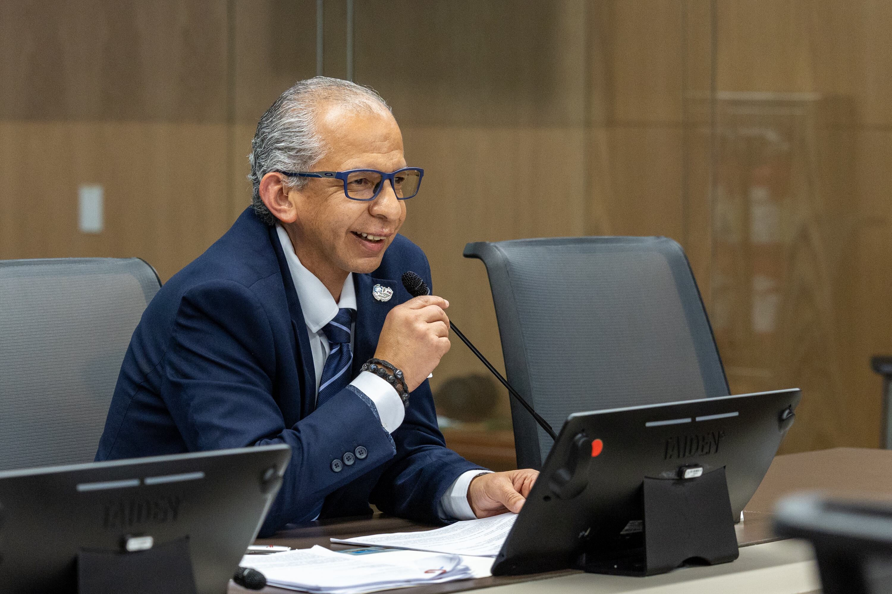 25/11/2024, San José, Asamblea Legislativa, Comisión de Infraestructura, comparecencia del Director General de la Dirección General de Aviación Civil, Marcos Castillo.