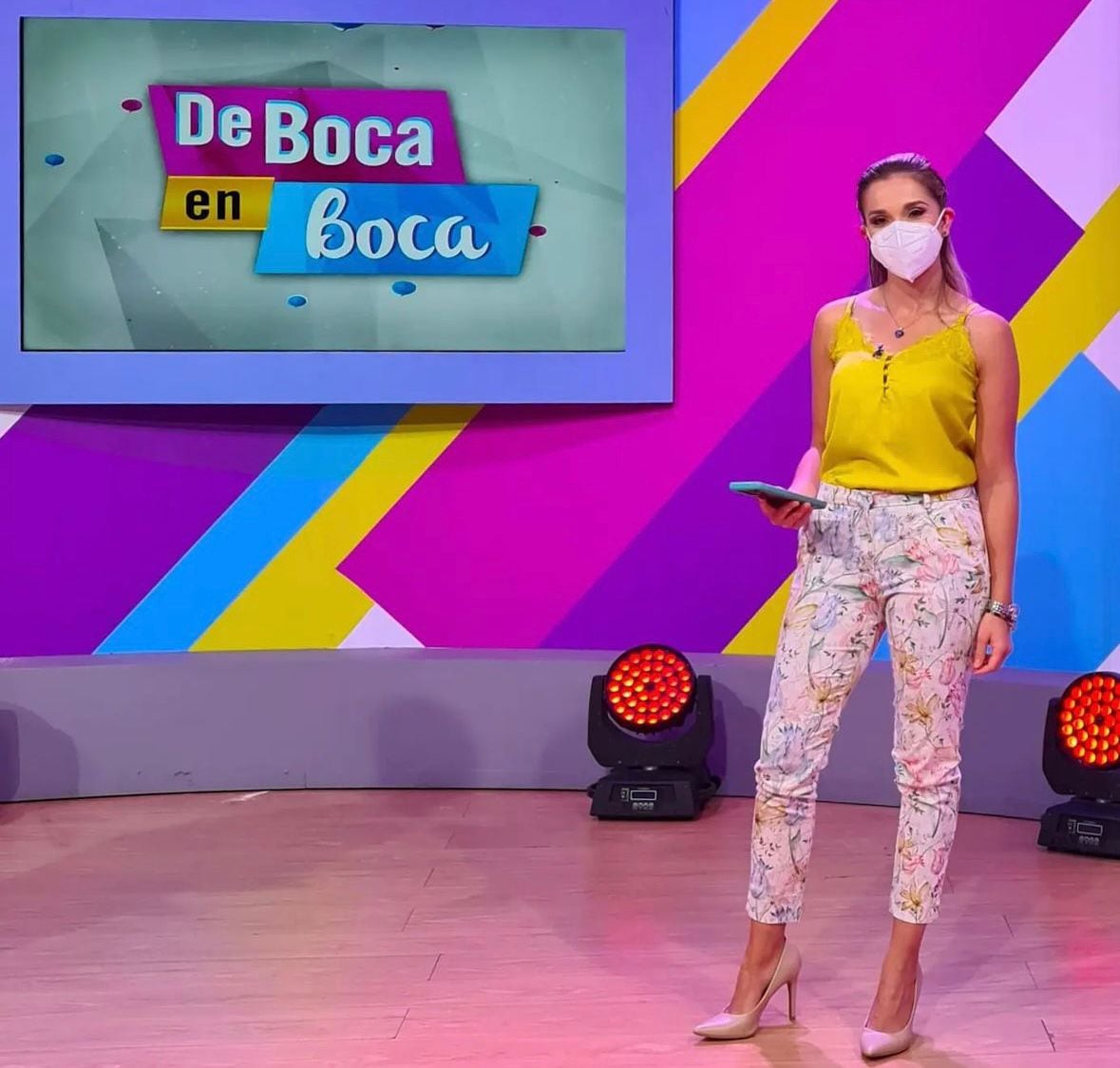 Minerva Rojas 
Periodista de Teletica.