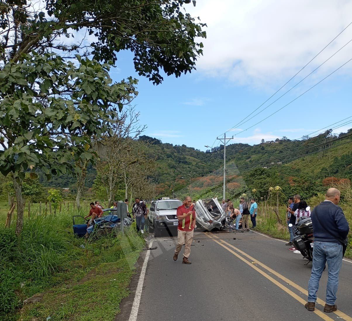 Choque en Orosi de Cartago. Foto Agencia Nacional de Información.