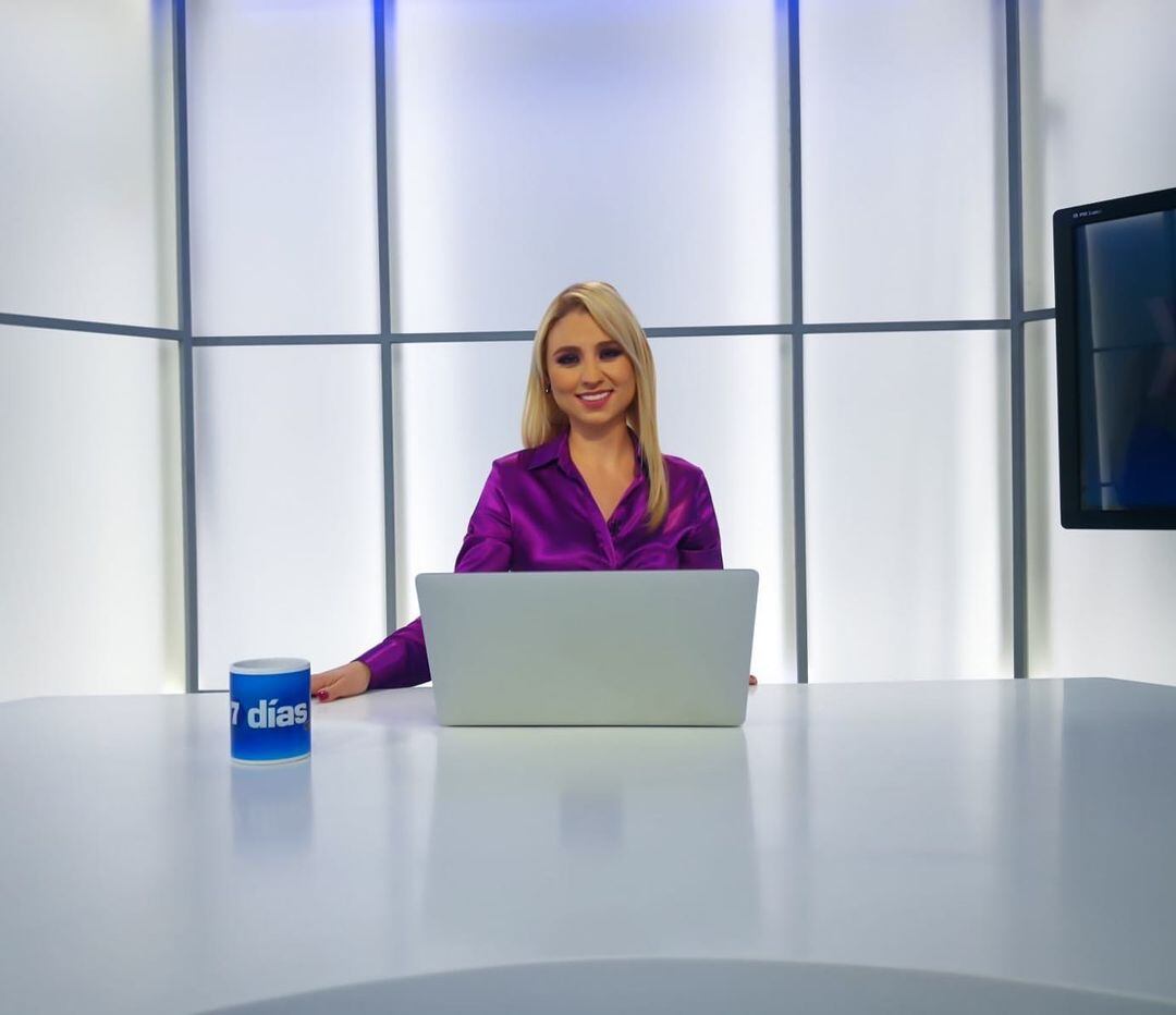 Stefanía Colombari, periodista de Teletica