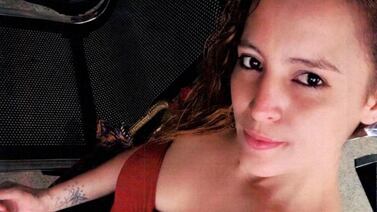 Lo que encontraron en casa de un hombre hace pensar lo peor en desaparición de joven madre