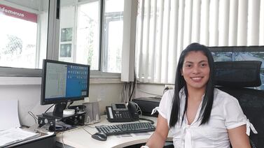 Mamá de cuatro hijos venció sus miedos para volver a estudiar y ahora ve los frutos