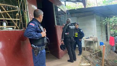 Tras ocho horas, mujer que era rehén de prófugo fue liberada