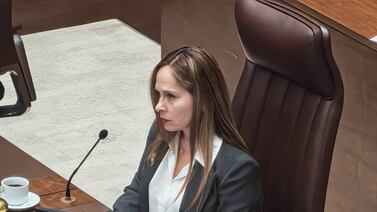 (Video) Yara Jiménez enojada con los diputados: “Espero que esta sea la primera y la última vez que pase”
