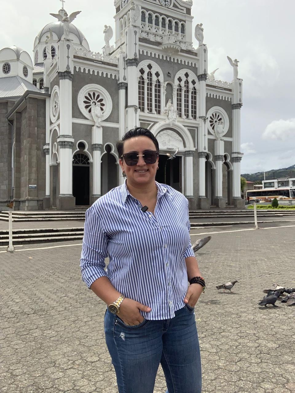 Emilia Guillén  locutora