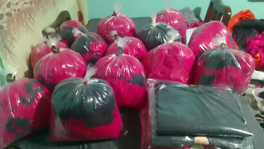 María Luisa Rojas Ruíz es una nicaragüense bien esforzada.
Ella tiene 35 años y llegó a Costa Rica hace tres, lo hizo porque su vida corría peligro en su país