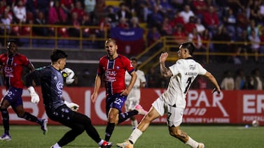 La Liga aterriza en Los Ángeles con tres bajas sensibles y una confesión de Celso Borges