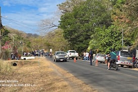 Madre muere atropellada en Guanacaste frente a su hija y el responsable escapa