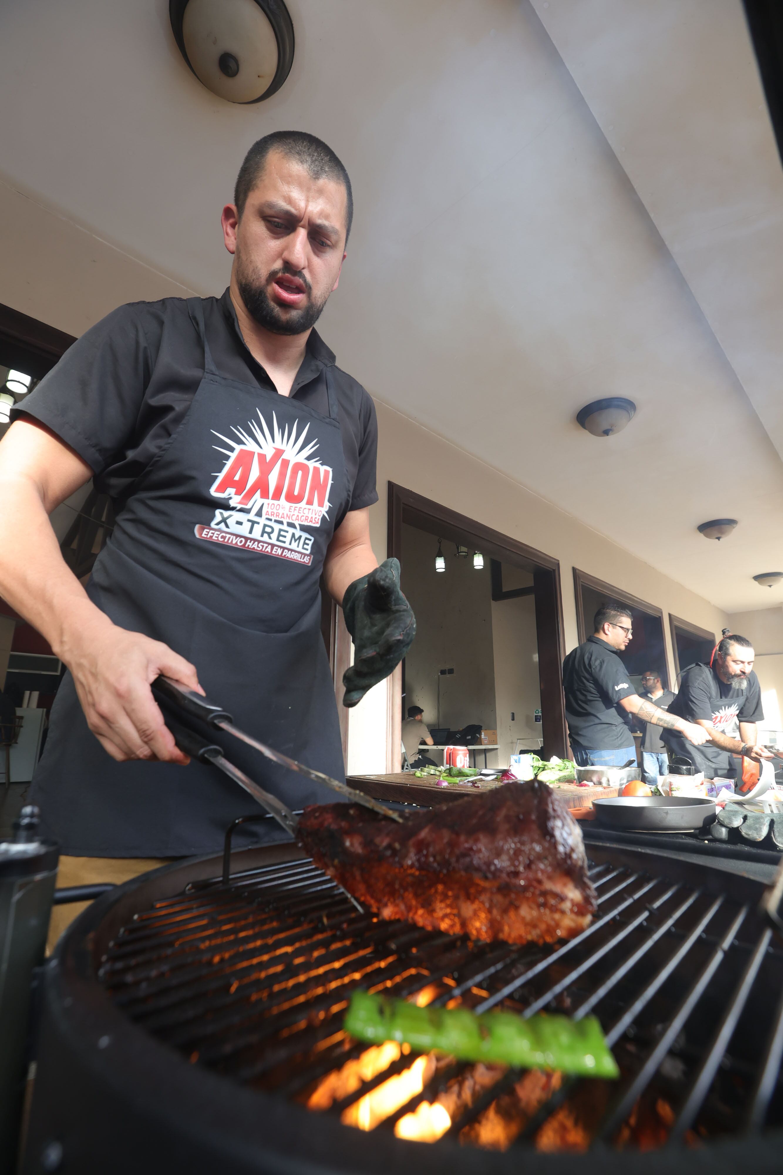 Guerra de Parrillas, reality show de La Teja 2