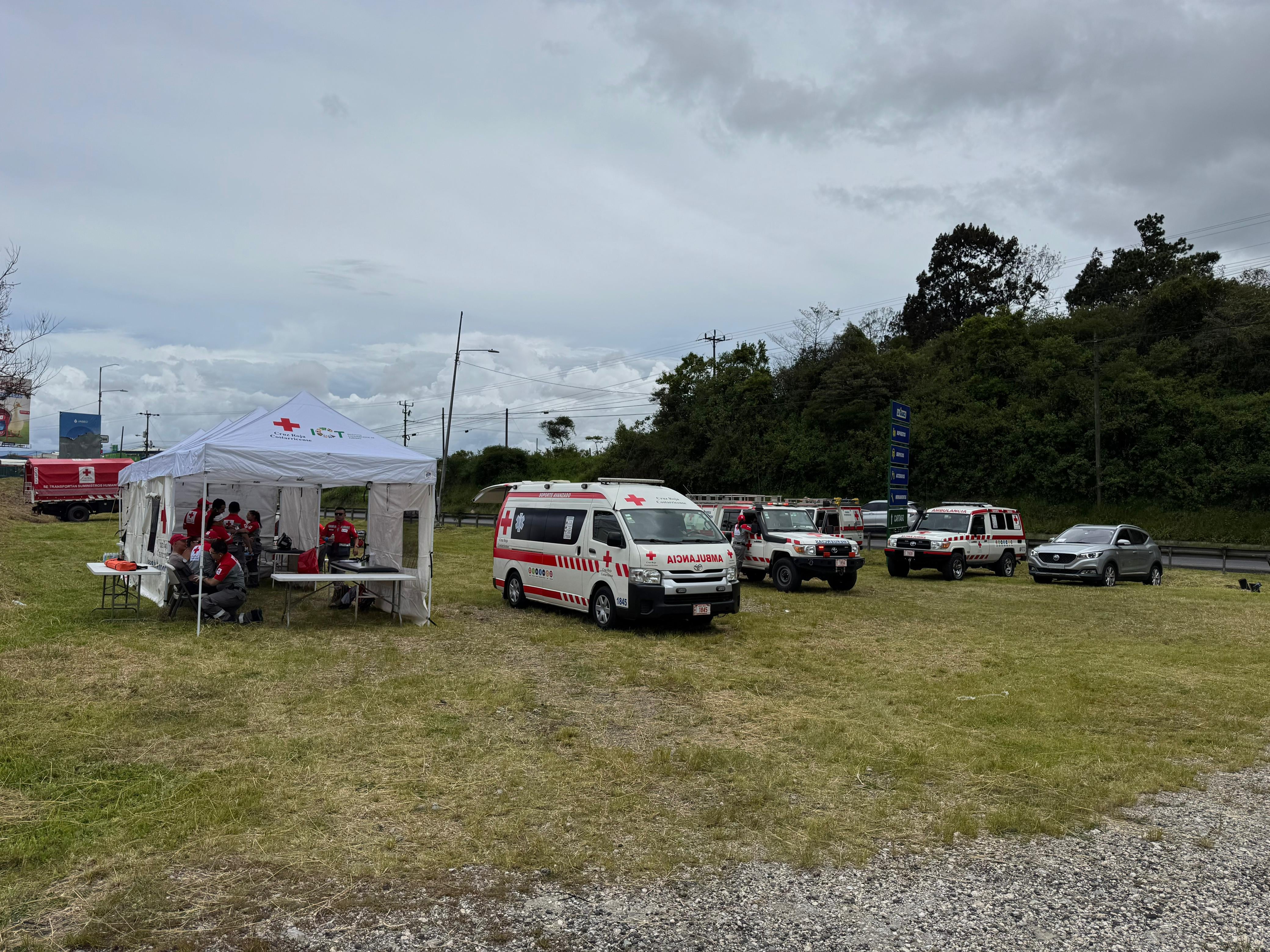 Calor y desmayos golpean la Romería: más de 100 personas ya han sido atendidas