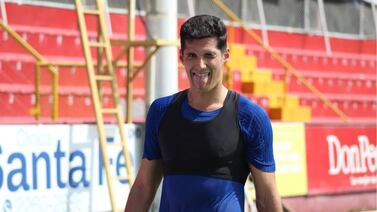 Un jugador de Herediano se sacó el clavo en amistoso del Team contra el América de México