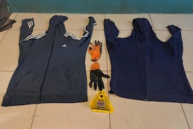 Ropa y motocicleta ligan a dos muchachos como sospechosos de asesinar a hombre de Pococí