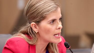 Laura Fernández confirma que será precandidata del chavismo