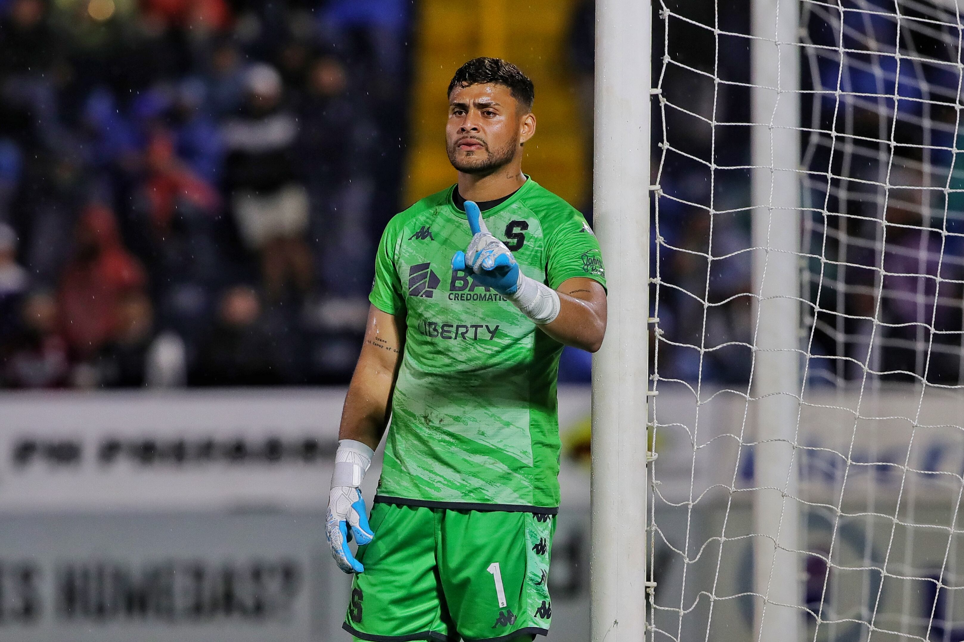 21/10/2023/ Juego entre el Club Sport Cartaginés vs Deportivo Saprissa por la jornada 16 tel torneo apertura de la Liga Promerica en el estadio Fello Meza de Cartago / Foto John Durán