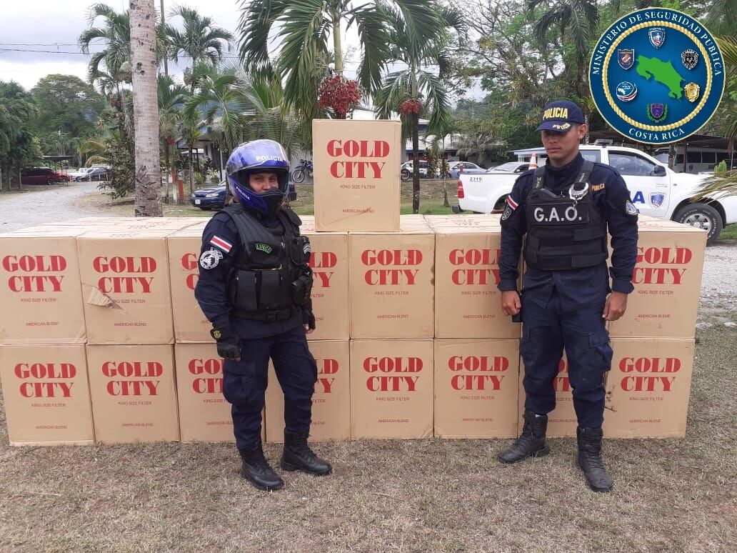 Decomiso de 6 millones de unidades de cigarrillos en Corredores, Puntarenas. Foto MSP.