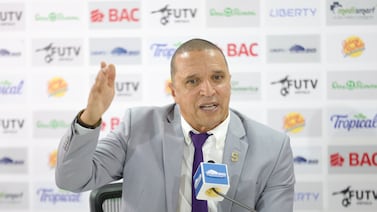 Erick Lonis reveló si Saprissa tiene ofertas en la mesa por Gustavo Herrera y qué pasaría con el jugador